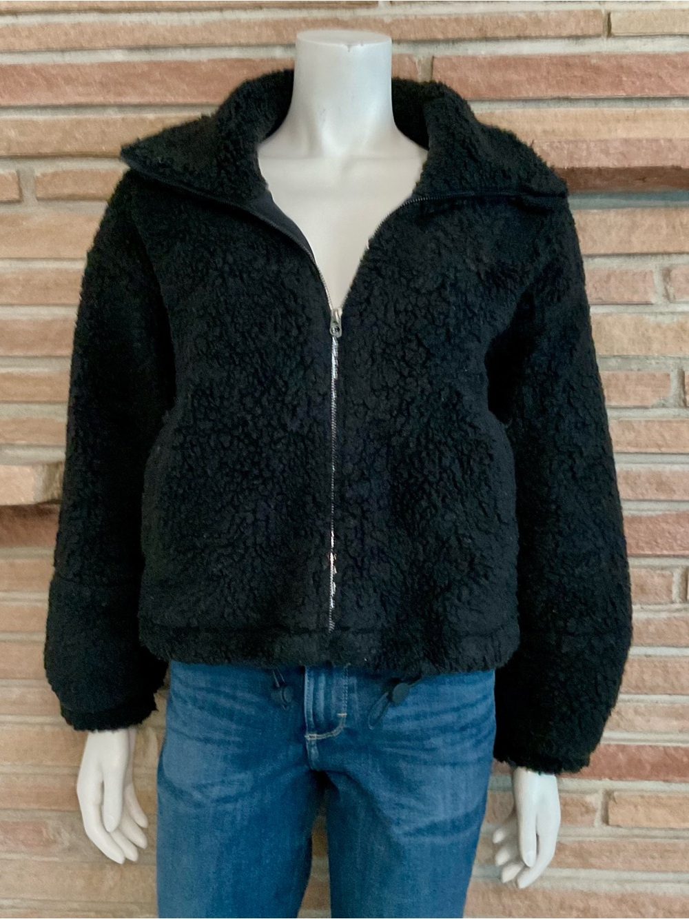 Lululemon Cinchable Fleece Zip Up Jacket Black 6